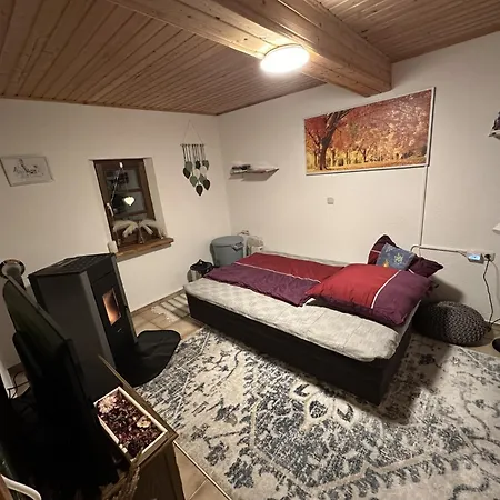 Historisches Backhaeuschen Watzelhain