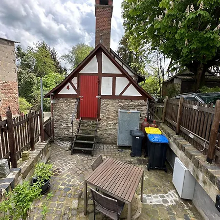 Historisches Backhaeuschen 아파트 Watzelhain