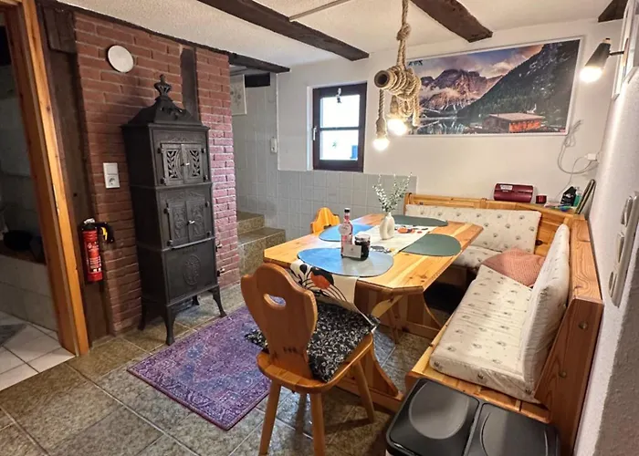 Apartment Historisches Backhaeuschen *