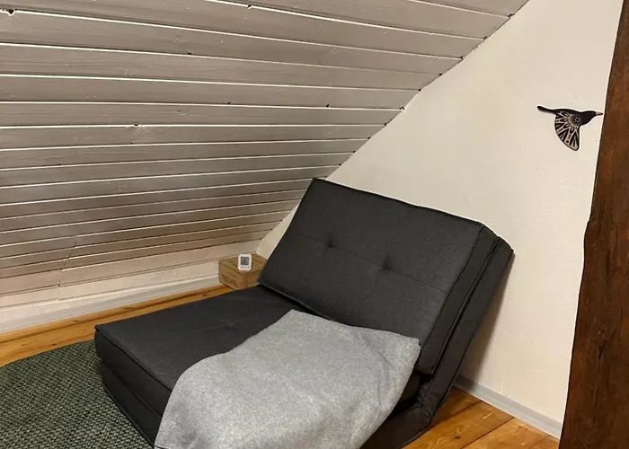 Historisches Backhaeuschen * Watzelhain